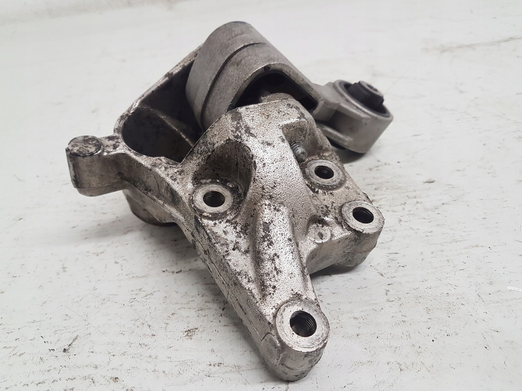 фото №5, Citroen c5 iii кронштейн подушка двигателя 2.0 hdi