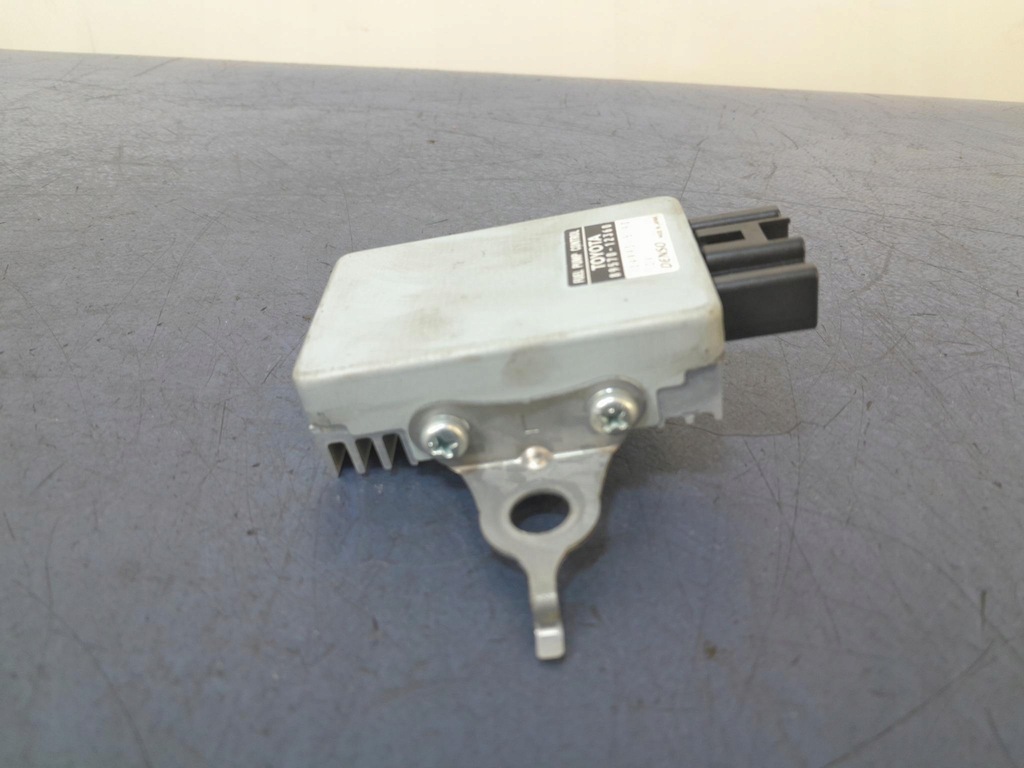 фото №6, Toyota auris ii блок керування модуль насоса пального 89570-12360