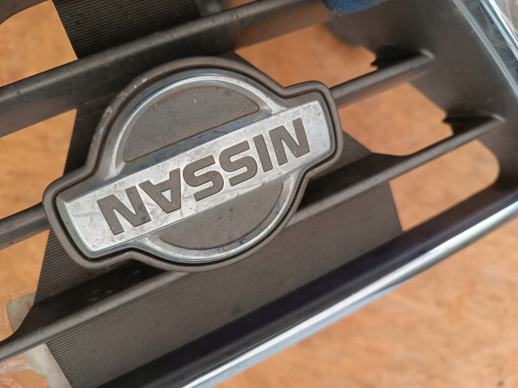 Решётка решётка радиатора решётка  бампера перед 62310vb000 nissan patrol y61 gr 97- Доставка