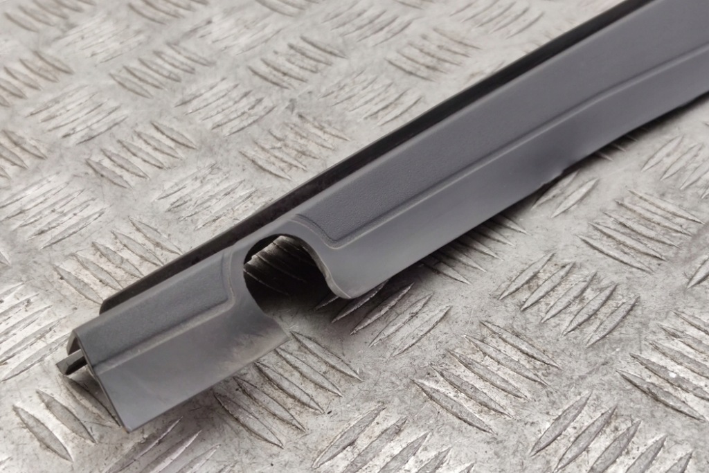 фото №8, Направляющая передний правого крыла bmw 3 f30, f80 7264274 2.0l дизель