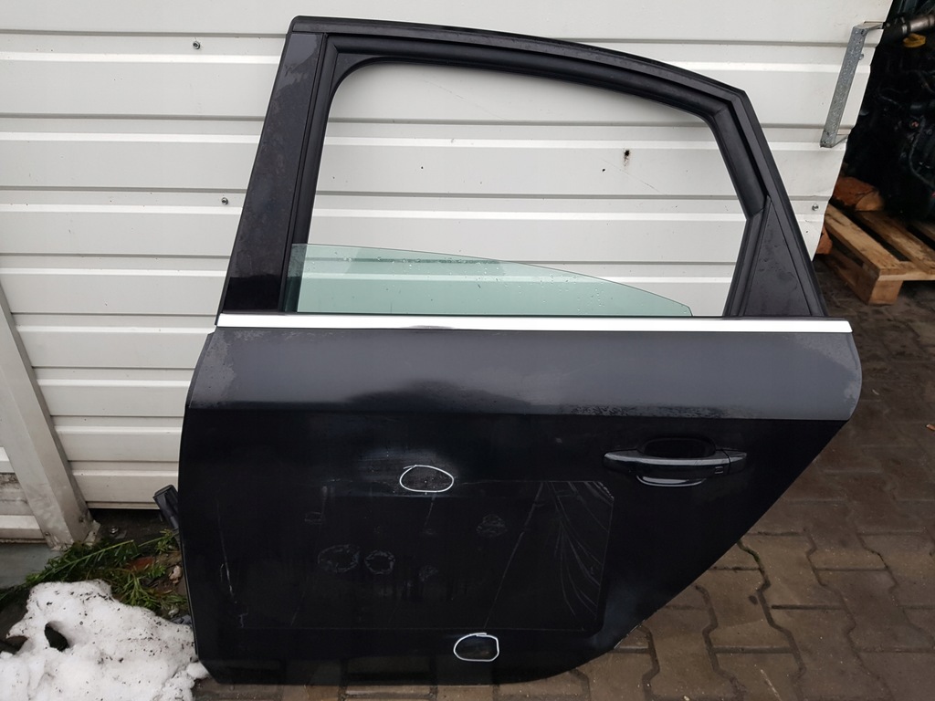 фото №1, Audi a4 b8 08r- дверь левая задняя sedan