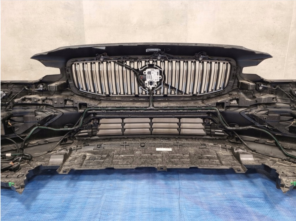 фото №6, Volvo s60 iii v60 ii lift 22-25 бампер передній 4xpdc