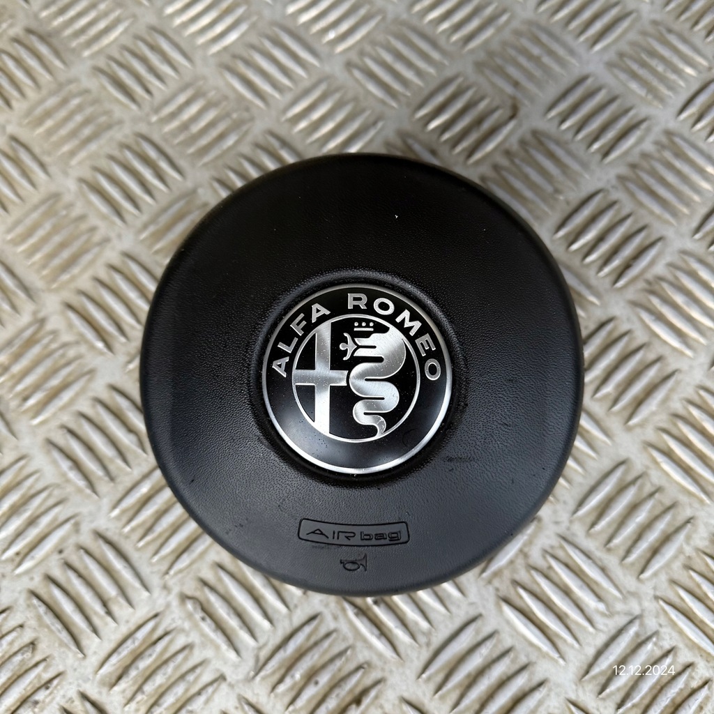 фото №5, Панель приладів комплектна подушка безпеки консоль ремені панель приладів alfa romeo stelvio 2017 rok