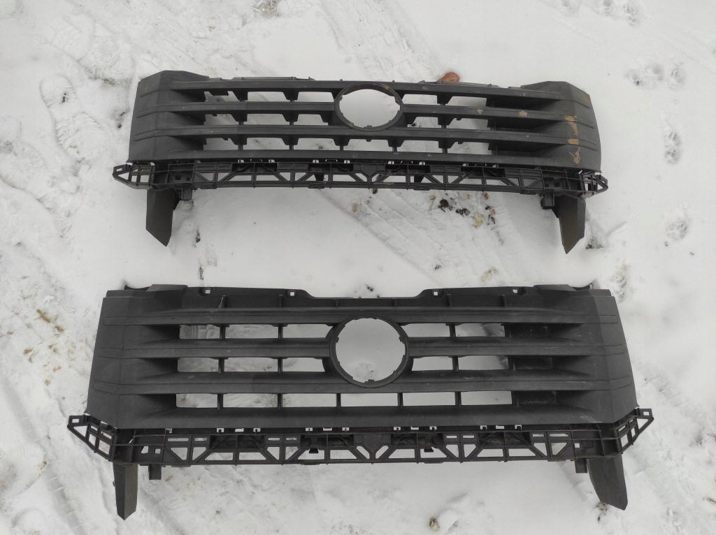 фото №1, Решётка радиатора решётка радиатора vw crafter 2e0 lift 2e0853653e cena za штука