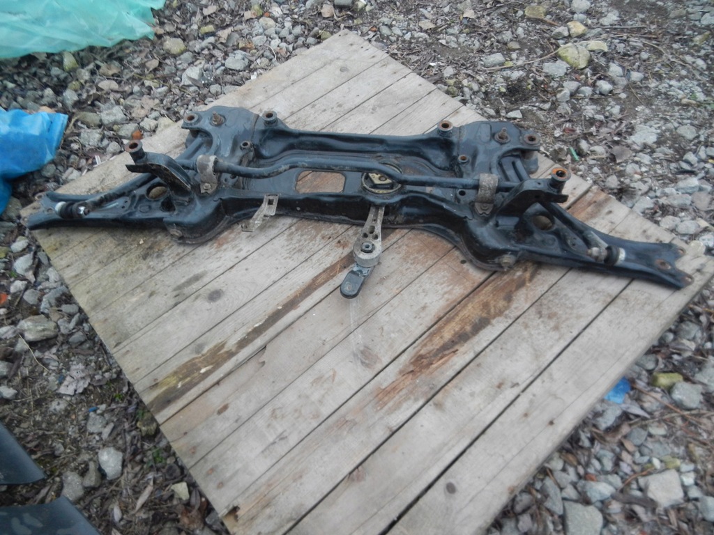 фото №7, Підвіска підрамник важелі vw caddy iii lift skoda yeti superb ii 10-