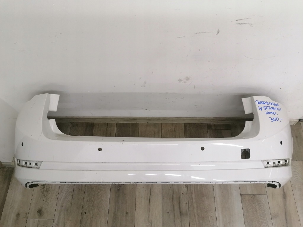 фото №1, Skoda octavia iv kombi 5e7 бампер задня оригінал