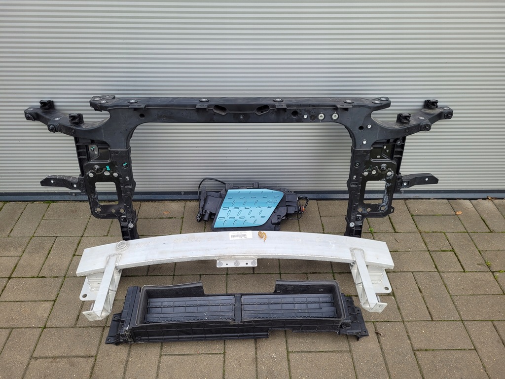 фото №11, Hyundai kona electric підсилювач балка жалюзі