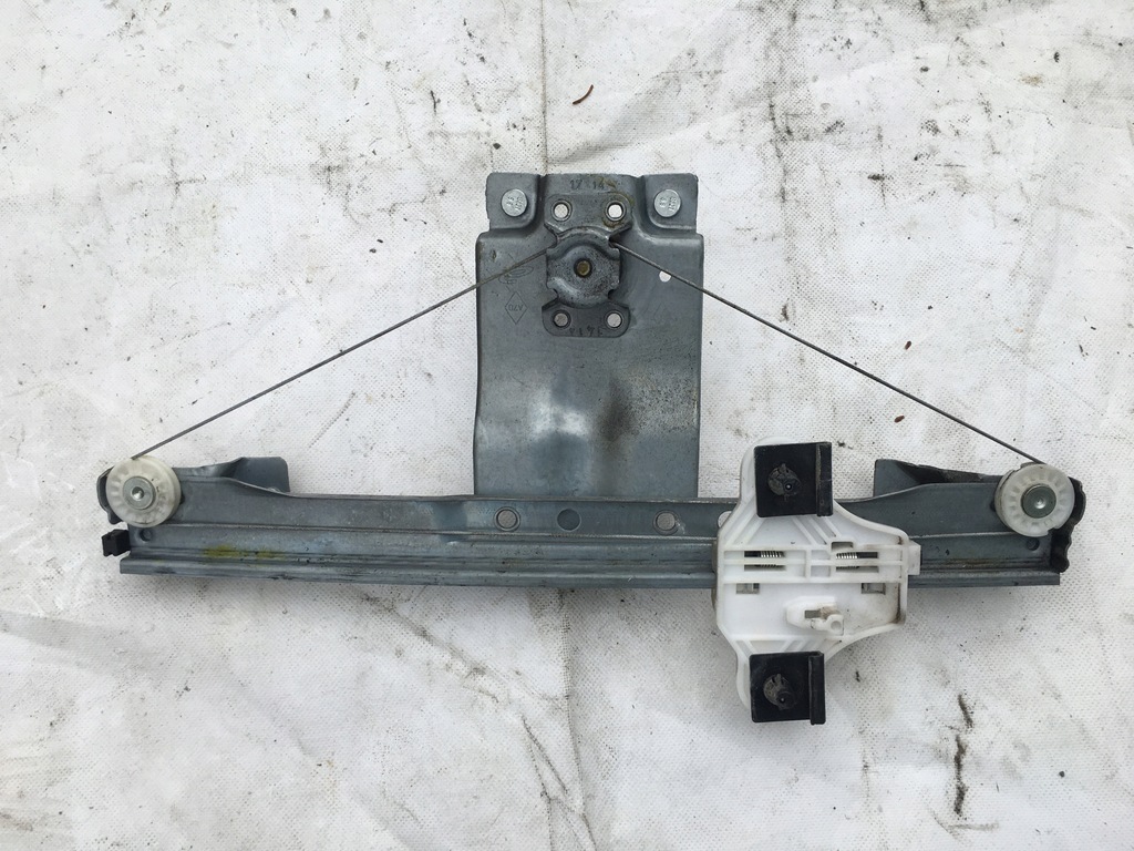 фото №1, Подъемник стекло правый задняя правой задний renault clio iv 827003722r