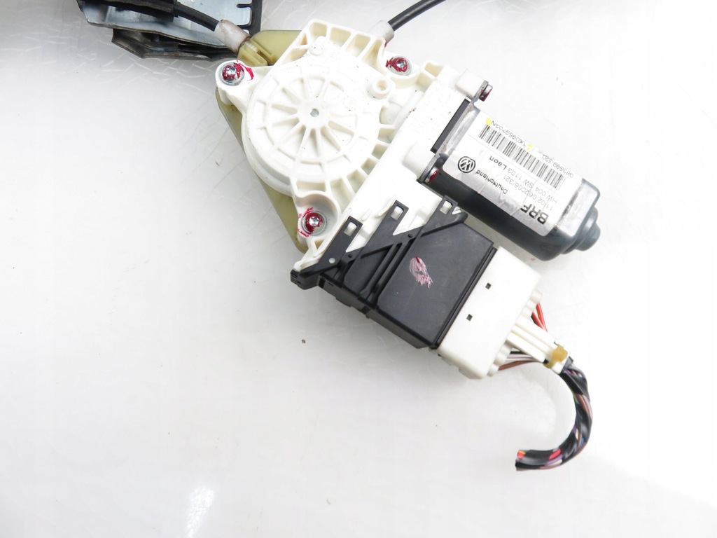 фото №10, Подъемник стекло левый задний seat leon ii 1k0959703n