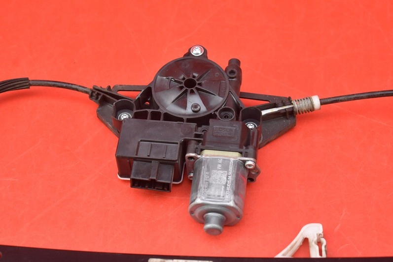 фото №12, Підйомник скло правий задня skoda octavia iii hb 14r