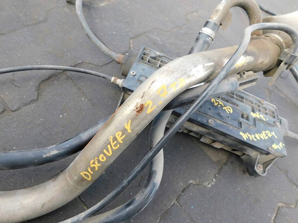 фото №13, Discovery iii l319 04r заливна горловина пального труба дроти