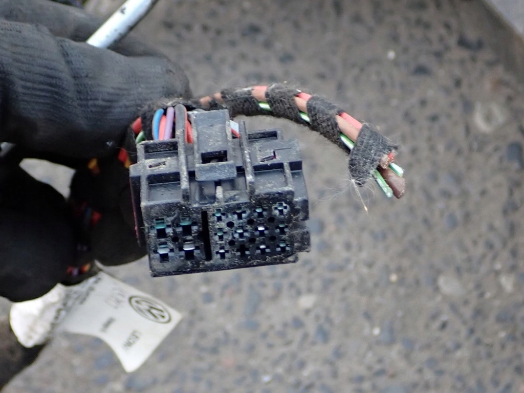 Фаркоп  буксировочный электрический шар разъём sharan ii alhambra 7n0803880a oris Доставка