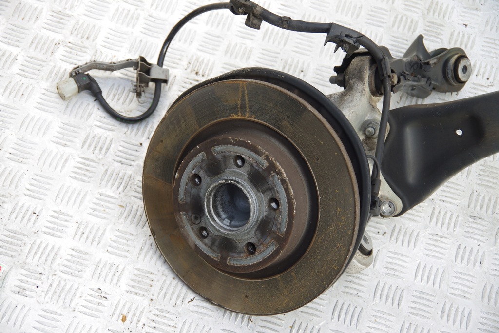 фото №8, Рычаг поворотный кулак mercedes cla ii x118 w118 c118