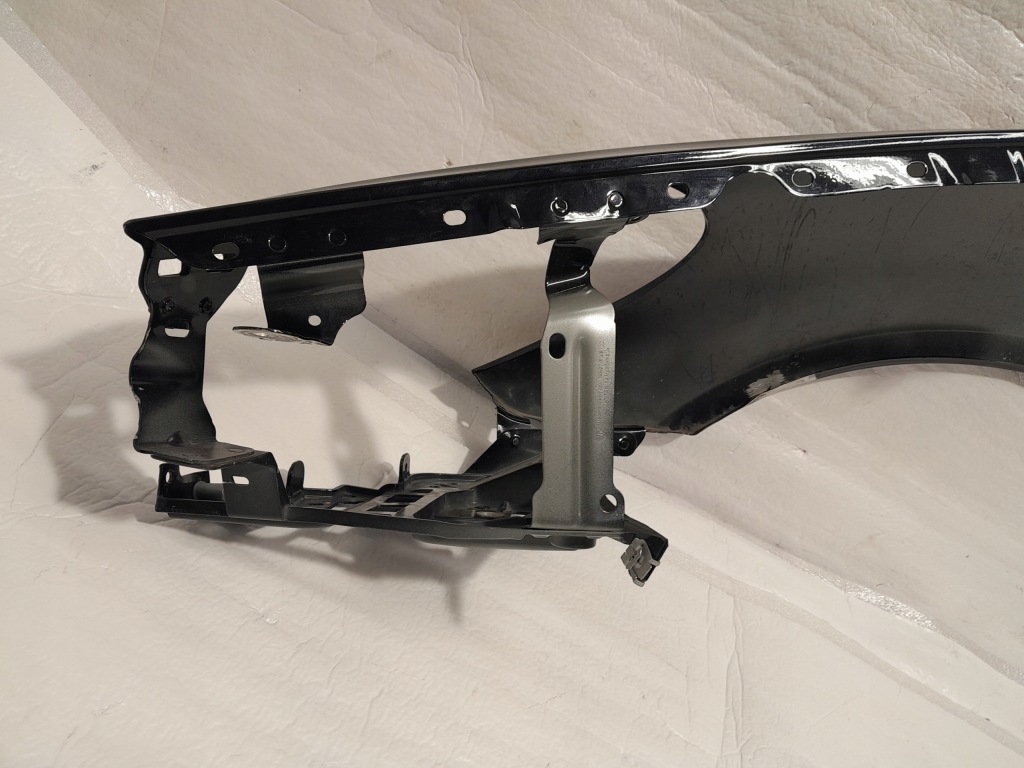 Porsche panamera 971 рестайлинг  крыло  правый  перед Доставка