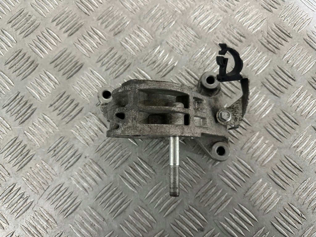 Купить Lancia delta iii 1.6 jtd опора полуось 55203363