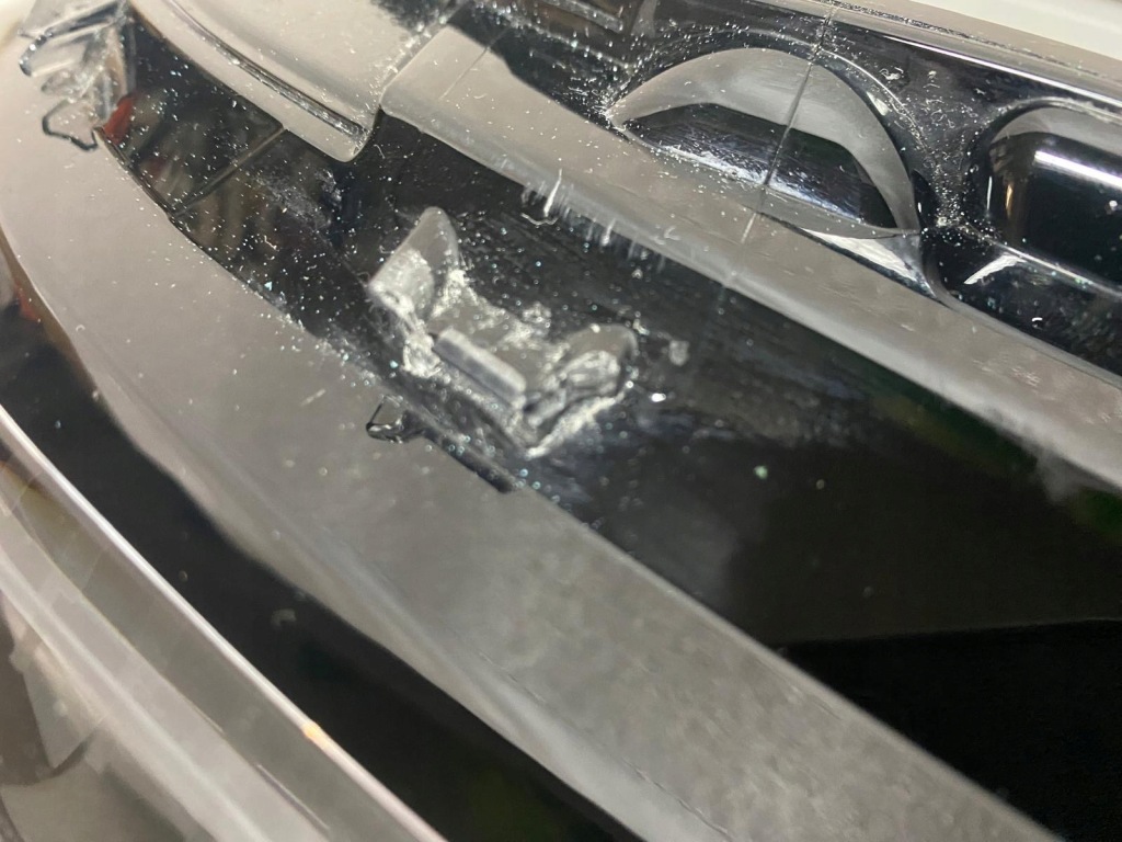 Купить Фара фонарь  led drl peugeot 308 3 t10 левый 9835230980