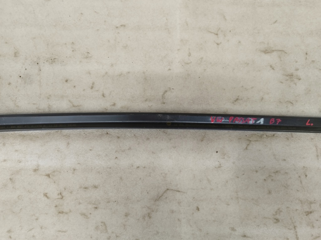 фото №11, Vw passat b7 прокладка zgarnijąca скло лівий перед 3aa837471a