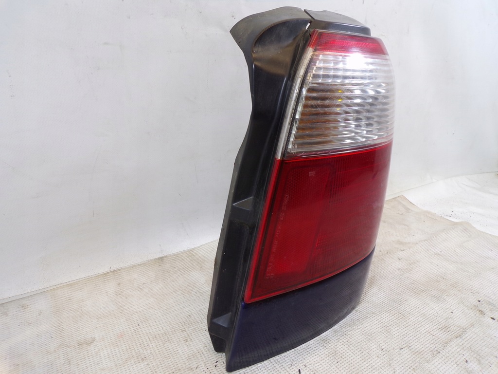 фото №3, Лампа задняя задняя правая subaru forester 1 lift