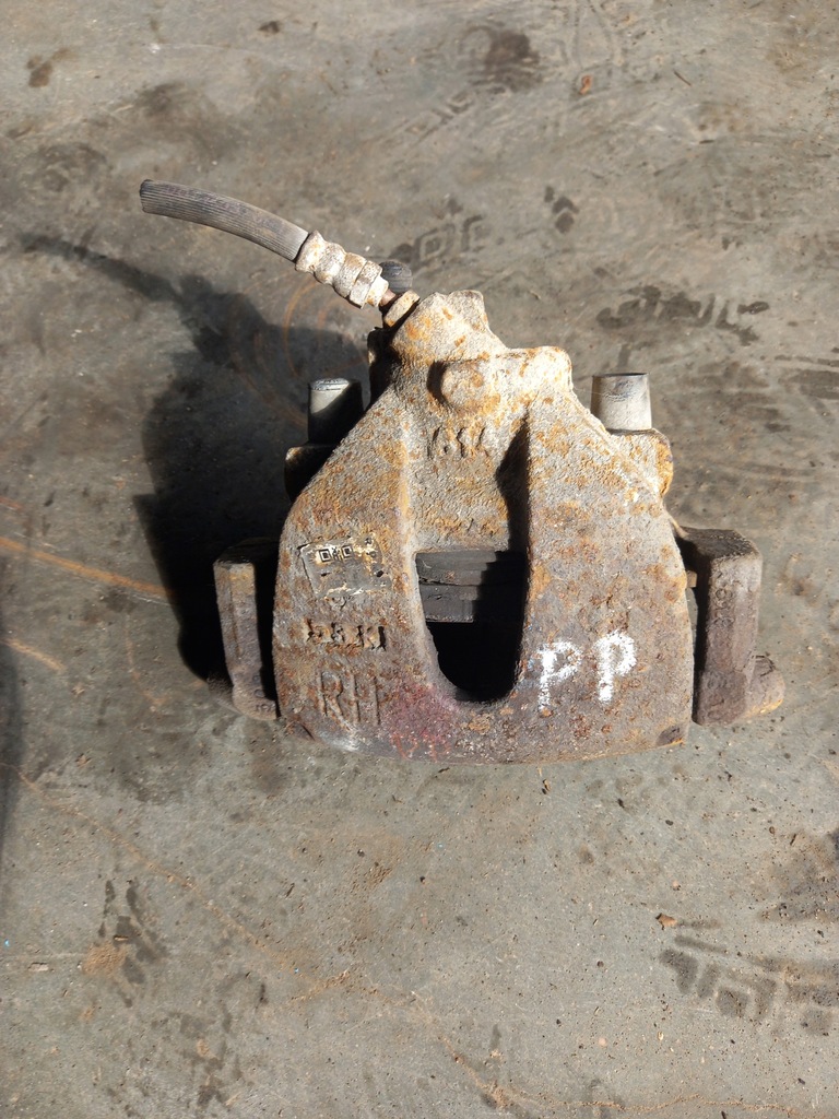 фото №1, Суппорт тормозной правый перед mazda 5 1.8b 05r