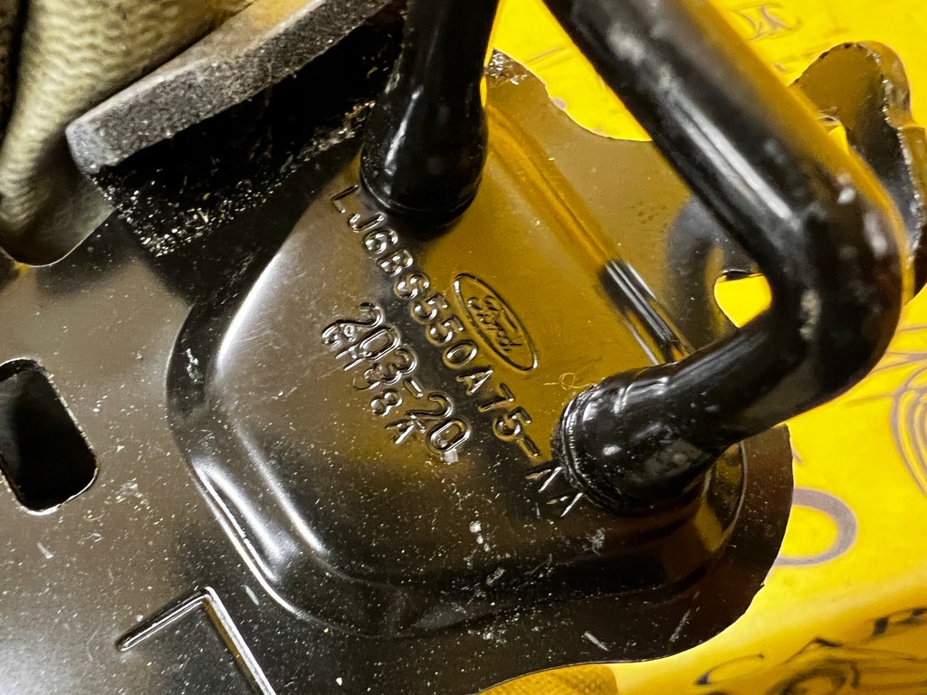 фото №6, Засувка кронштейн кронштейн кронштейн ford kuga mk3