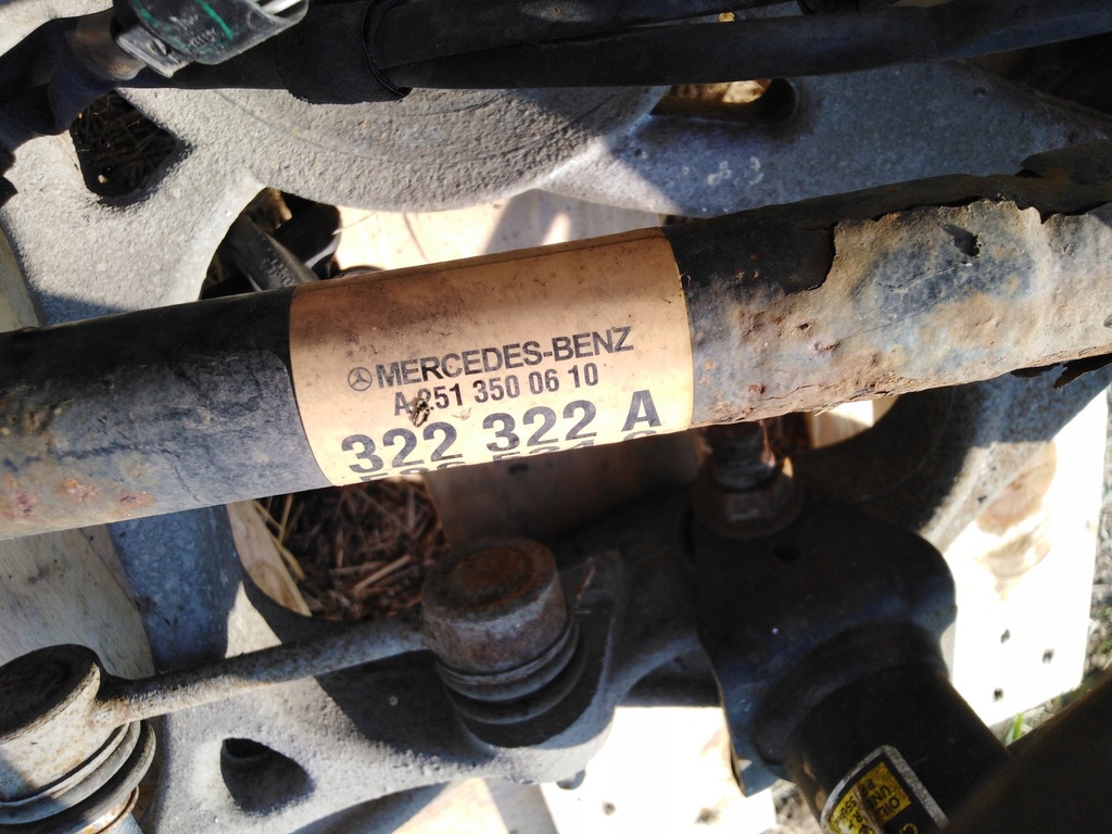 фото №7, Mercedes r w251 3,0 cdi поворотный кулак рычаги правый задняя 09r