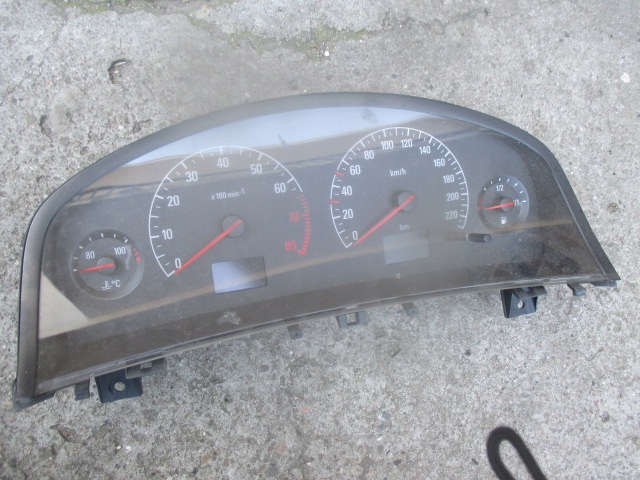 фото №1, Opel signum vectra c лічильник 13129794dn