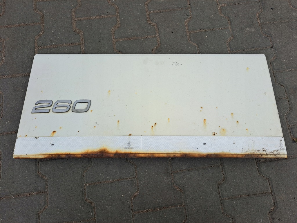 фото №1, Кришка багажника бардачка дверцята ліва volvo fm