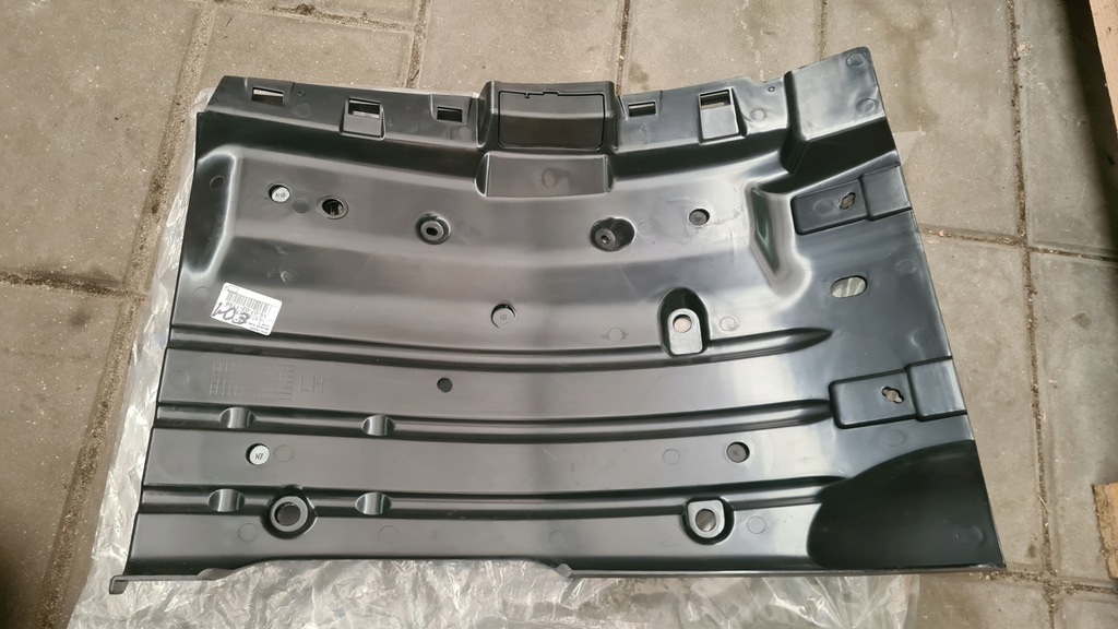 фото №4, Scania r s 17r- крыло подкрылок кабины левый перед