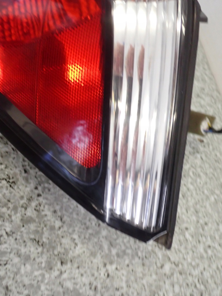 фото №5, Kia rio 06-10 лампа задня права