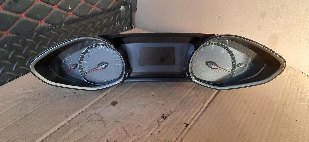 фото №9, Лічильник прилади europa peugeot 308 t9 9822774780