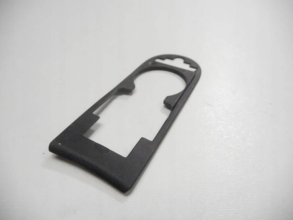 фото №7, Прокладка ручка перед ford fiesta 2001-2008 fusion 2002-2012 оригинальный номер 1511336