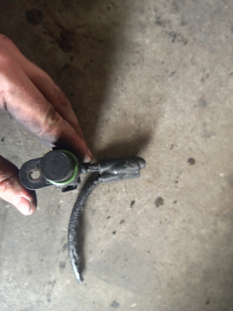 фото №5, Датчик положение вала грм 7518628-06 6104707807009 bmw e46