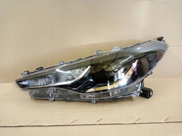 Купити Фара ліва фара лівий toyota corolla cross 2022-