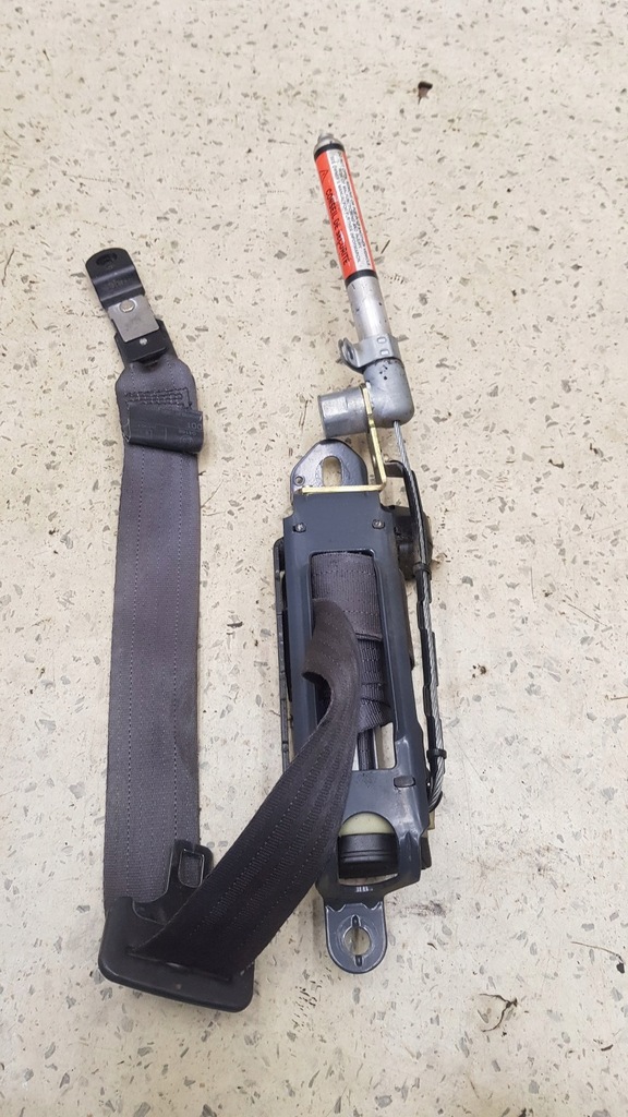 фото №1, Pas перед передний натяжитель правый volvo s70 v70 c70