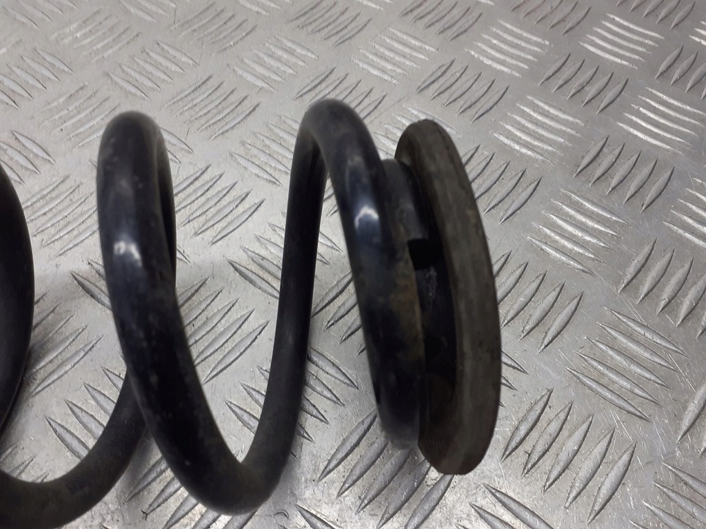 фото №3, Пружина задняя skoda octavia ii kombi