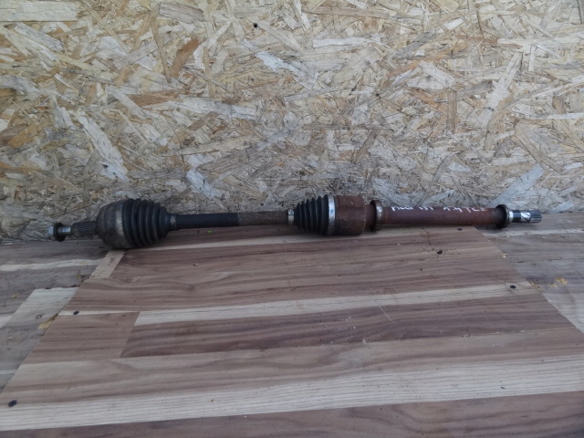 Купить Renault megane 3 2011 1,4 tce приводной вал правая перед