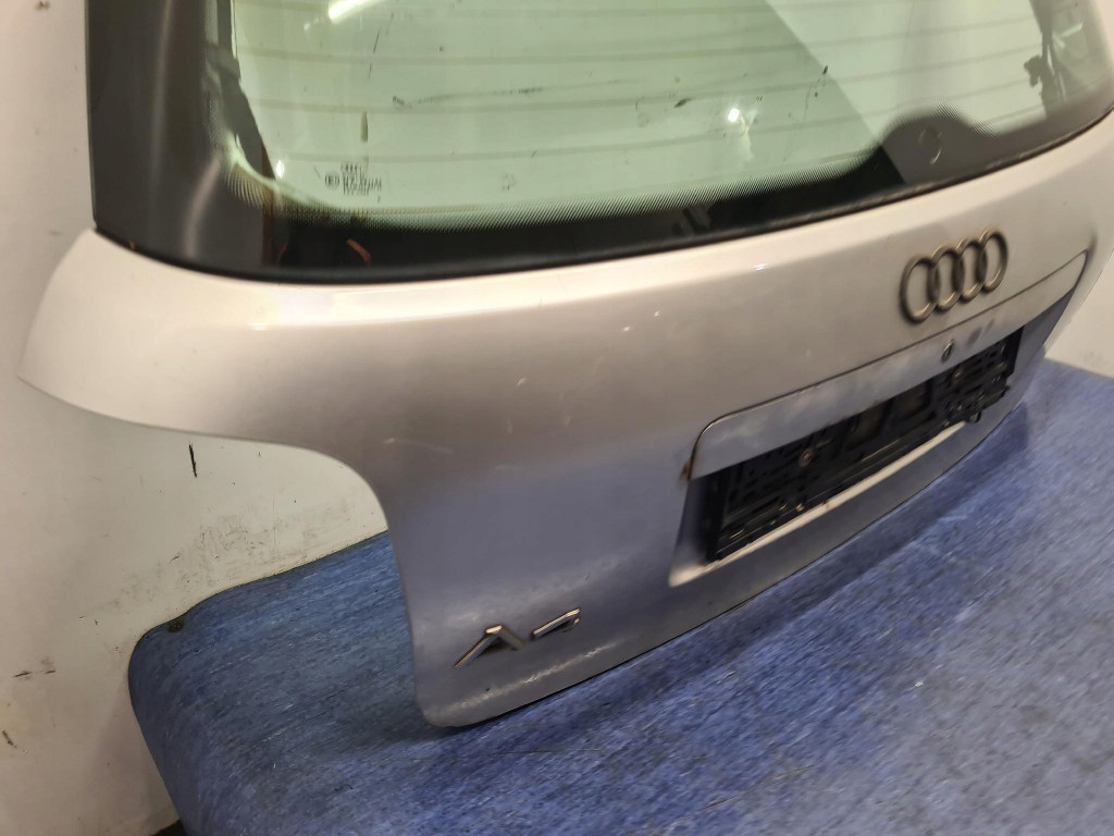 Audi a4 b5 рестайлинг  задняя крышка багажника багажника в Украине