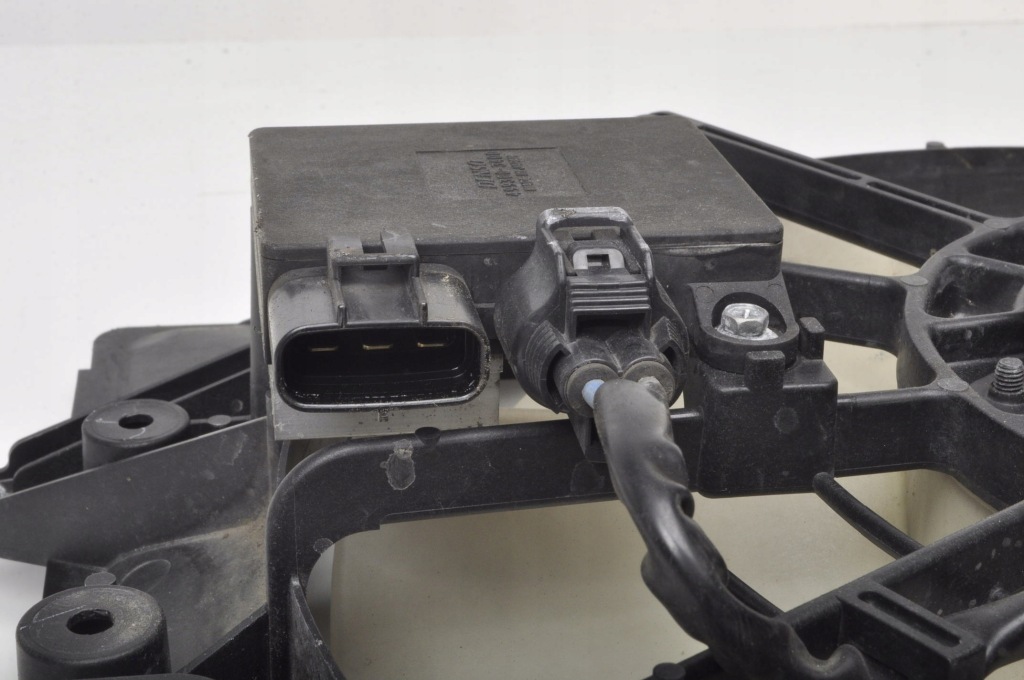 Mazda cx7 2.3 вентилятор радиатора 168000-5140 Недорого