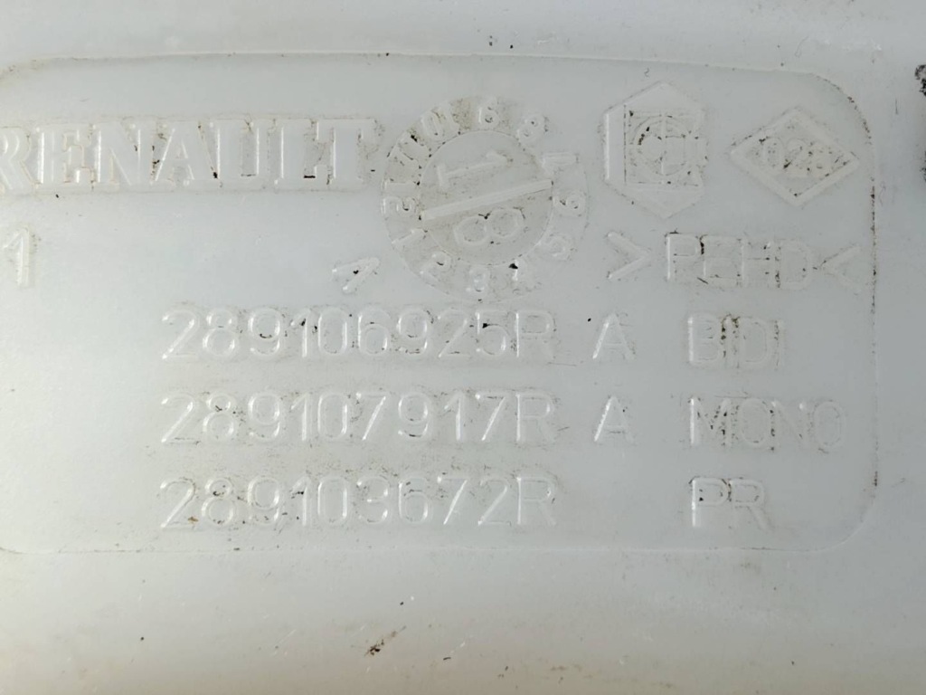 Бачок омивача помпа 289106925r dacia dokker Зі Шроту