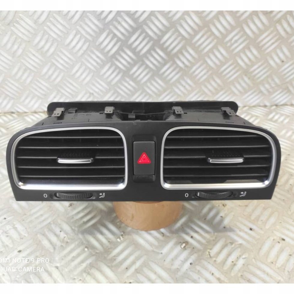 фото №1, Решётка обдув средняя vw golf vi kombi 5k0815736d