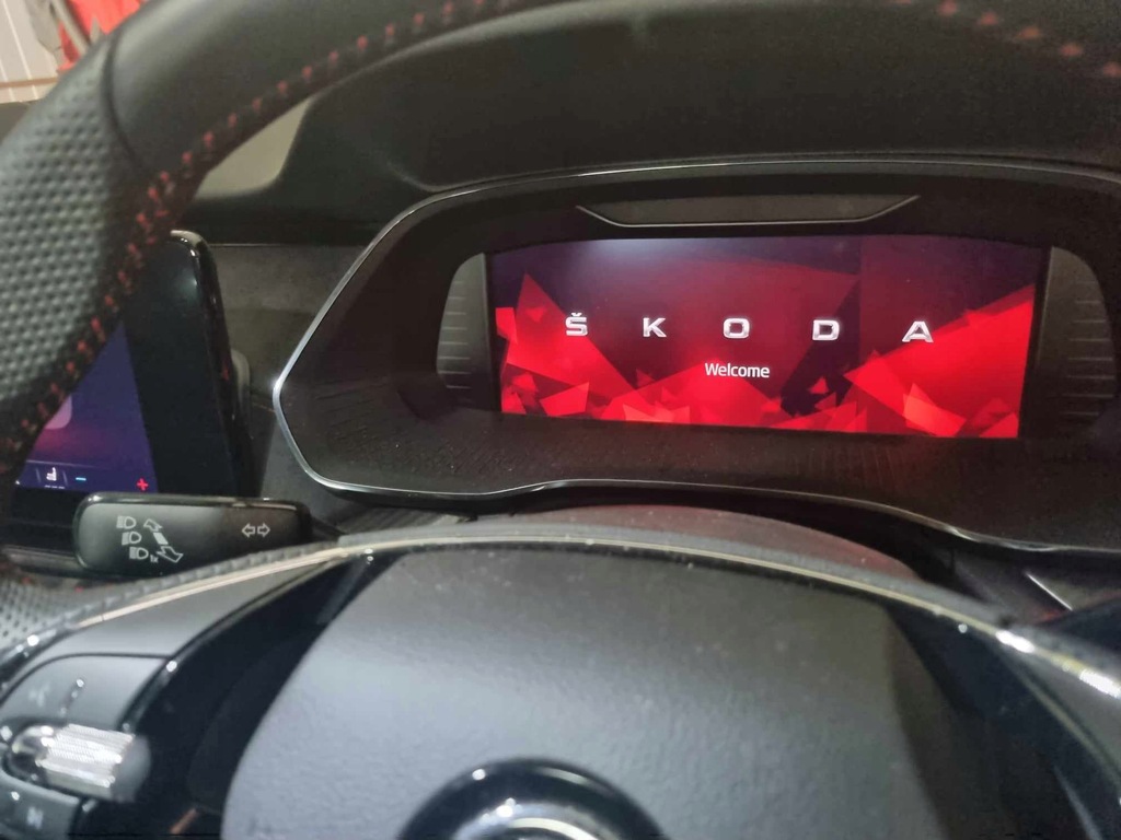 фото №14, Skoda octavia iv молдинг порог vrs black edition 5e