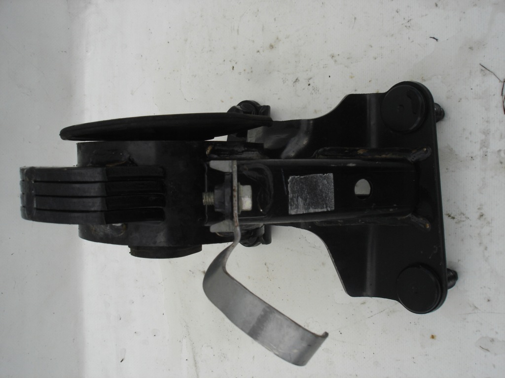 фото №3, Lexus nx lift кронштейн подушка двигуна