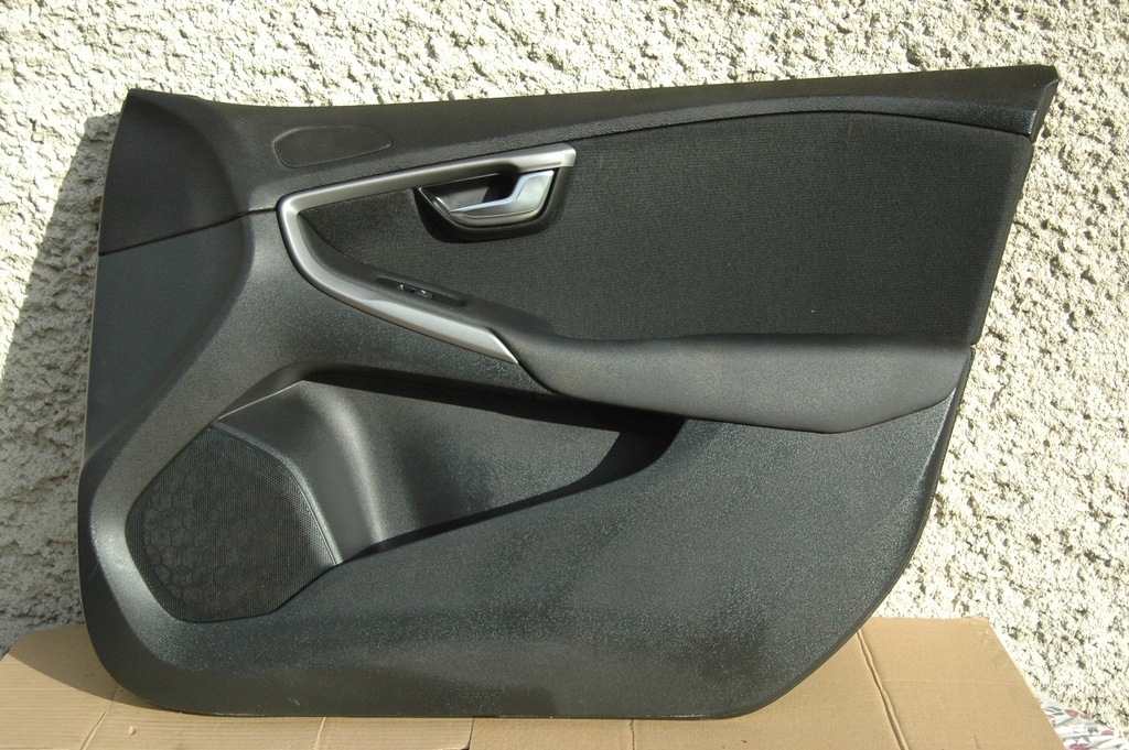 фото №1, Обшивка оббивка двері правий перед volvo v40 ii europa