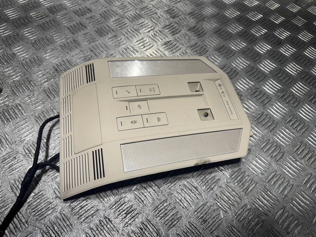 фото №1, Vw touareg iii 760 лампа стельовий панель led 5q0951172c