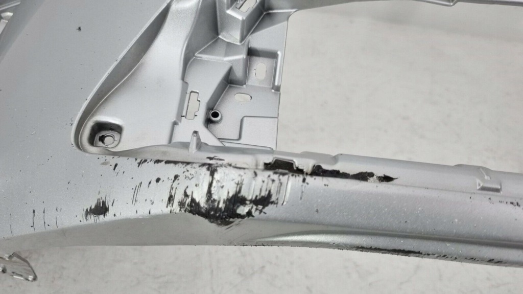 Lexus ct200h f sport 2014- бампер передний перед 52119-76250 с Разборки