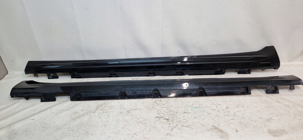 фото №1, Mercedes eqs amg молдинг порог порог левый правый