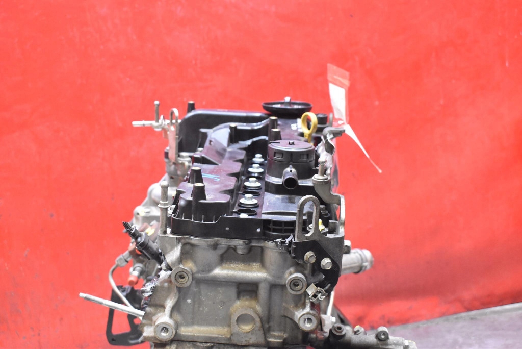 Двигатель дизель b16dtj насос 55495425 opel zafira c 1.6 cdti 120 km film Недорого