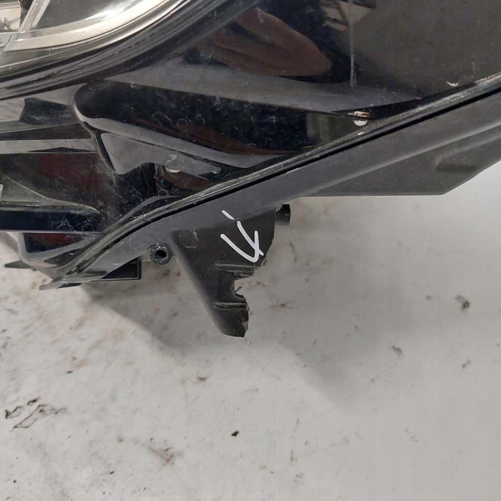 Opel insignia b 2 фара led ксенон ліва передня 39122974 Зі Шроту