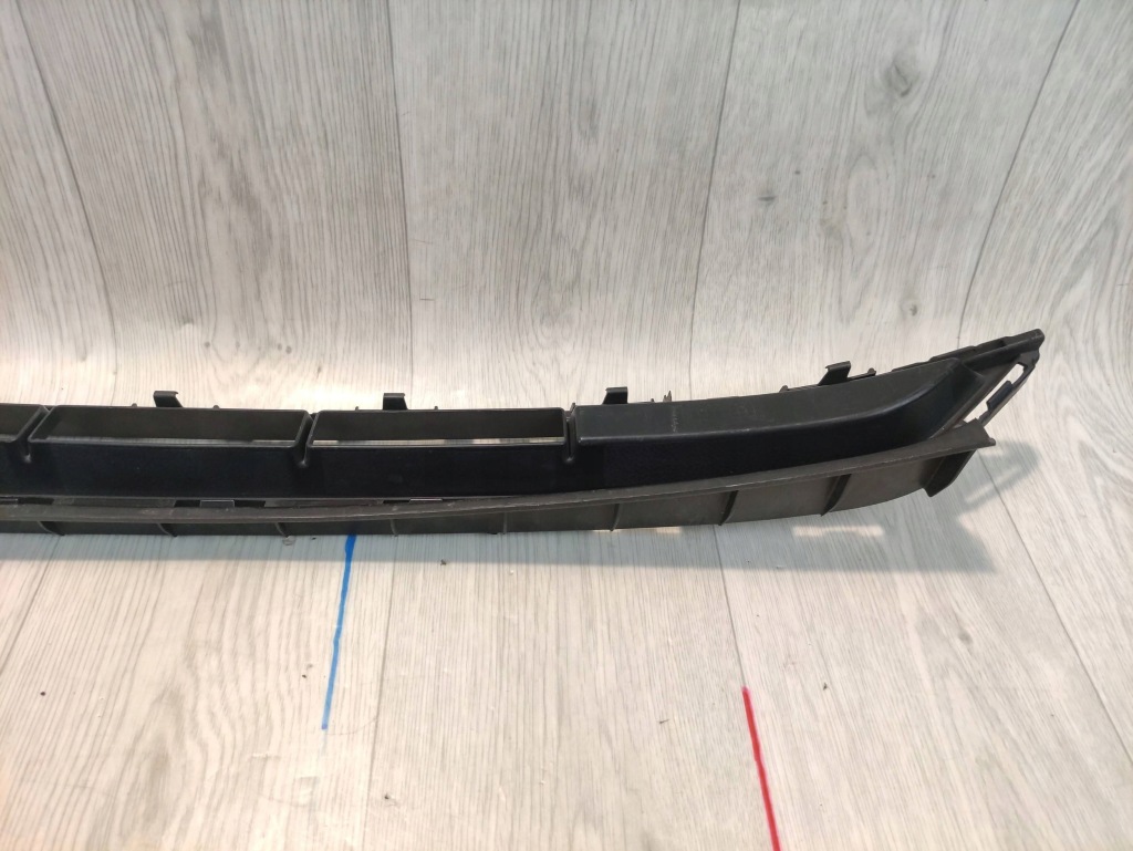 Polestar 2 решётка средняя бампера перед 31663953 Доставка