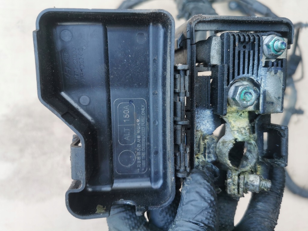 фото №4, Kia optima iii 1.7 жгут клемма плюсовая предохранитель